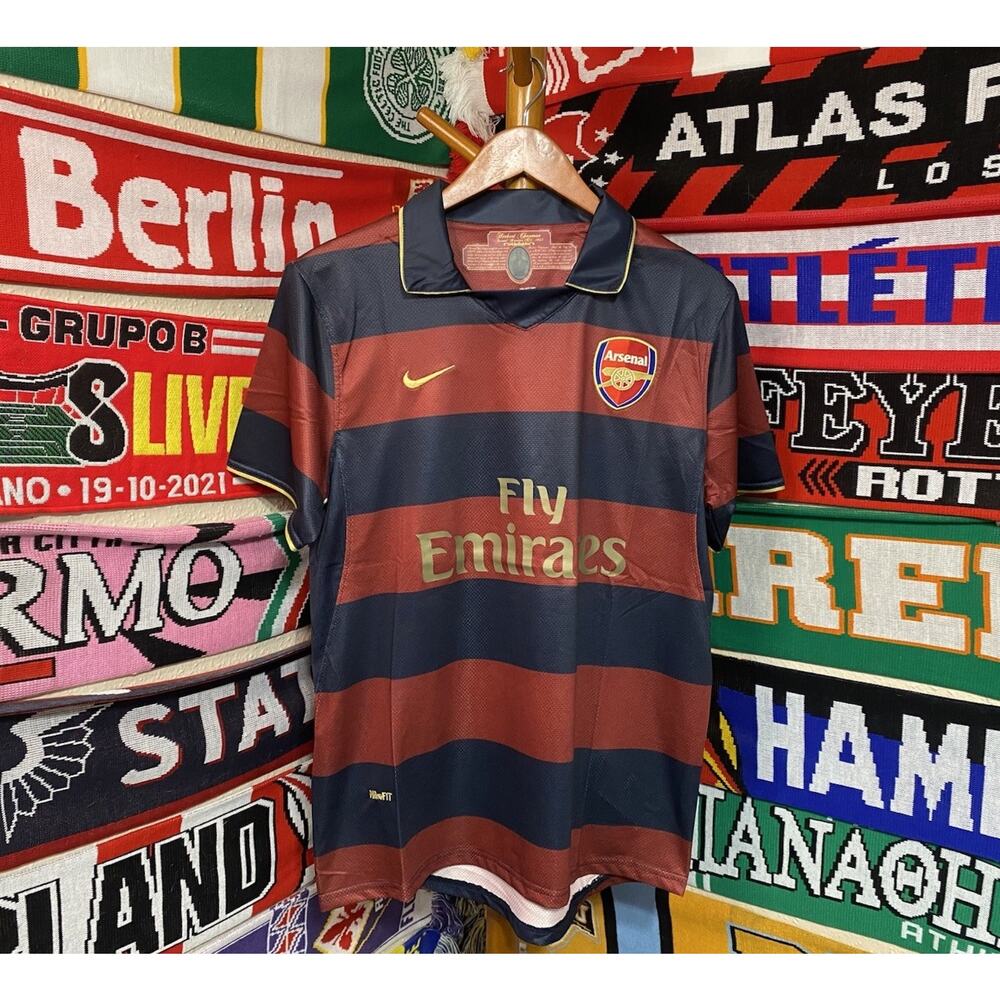 Nike Arsenal Navy and Red Striped Soccer Jersey - Picture 6 of 7